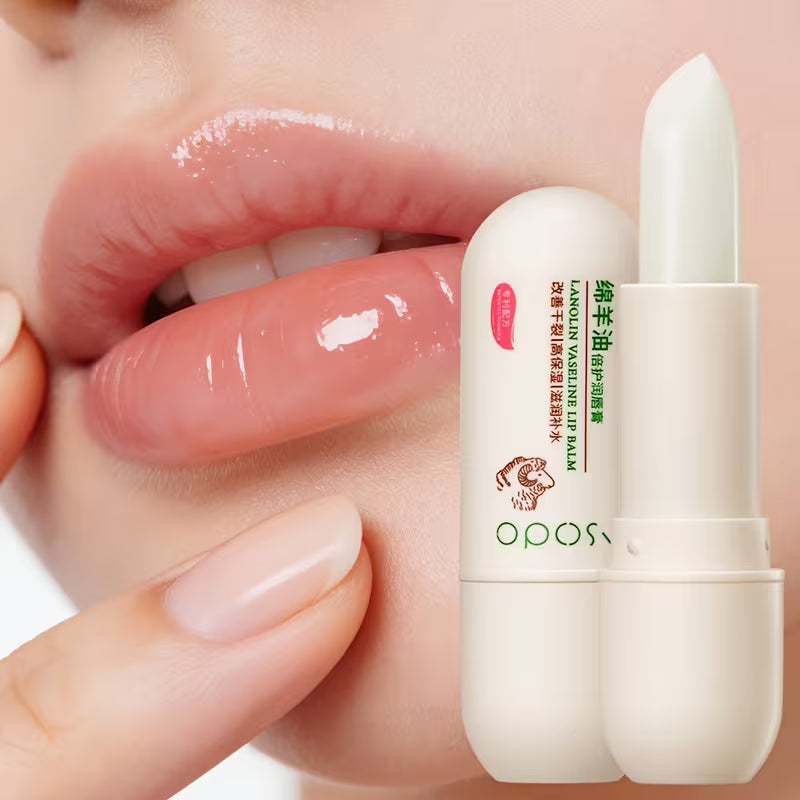 Lanolin & Peony Root Lip Balm – Glossy, Intensely Moisturising & Pre-Makeup Base
