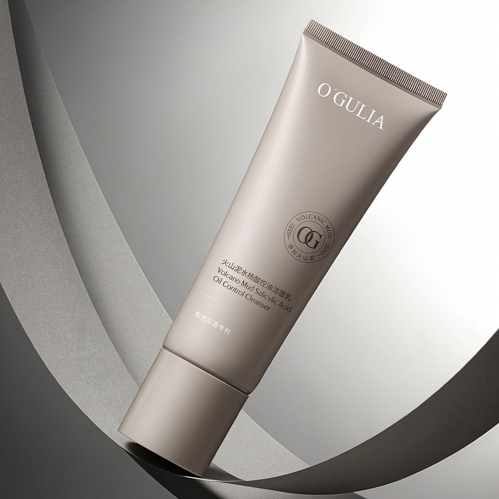 Volcanic Mud & Salicylic Acid Oil-Control Cleanser